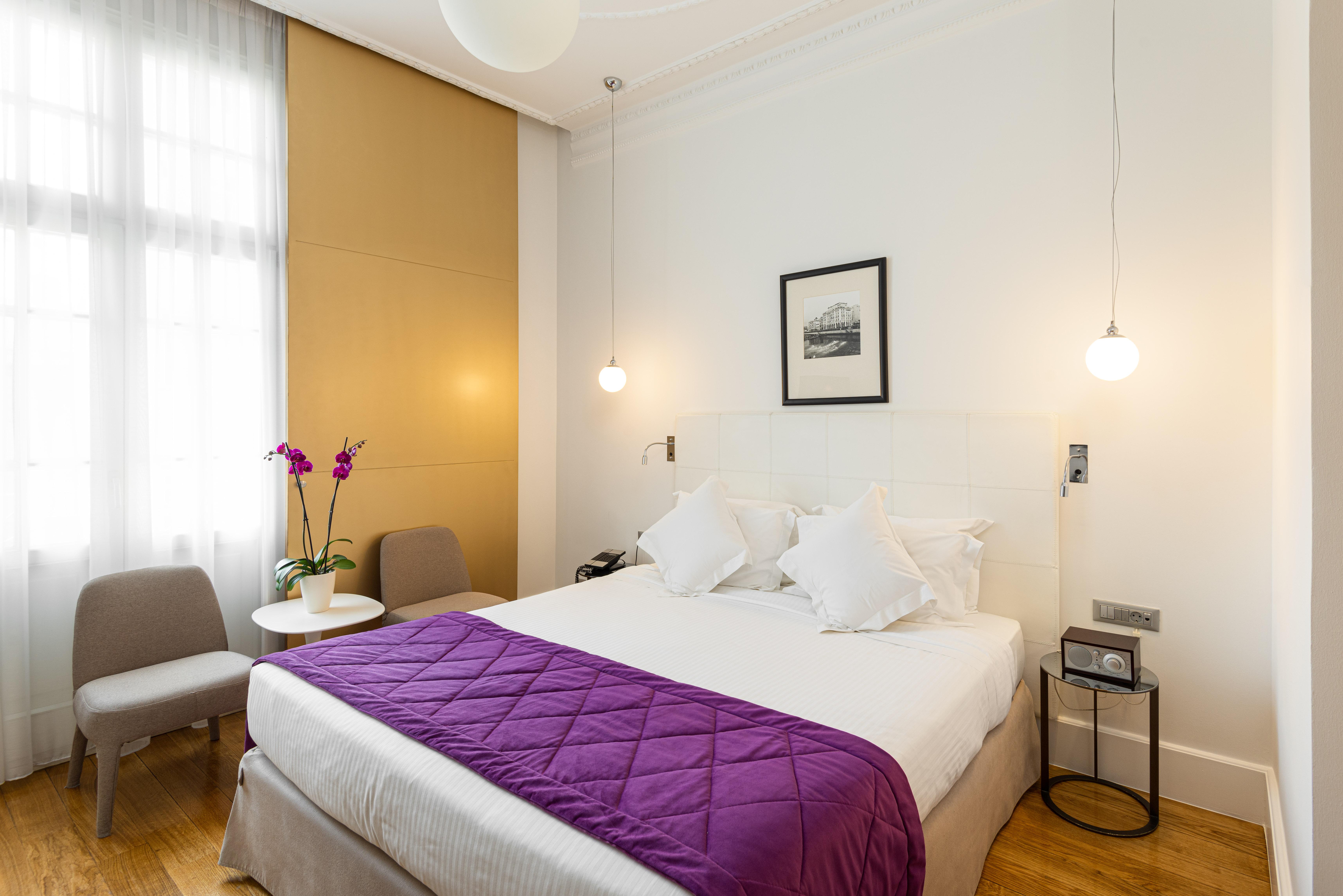 เอ็กเซลซิเออร์ โฮเต็ล Hotel เทสซาโลนิกิ ภายนอก รูปภาพ A room at the hotel
